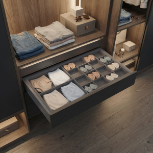 Undergarment Tray 800